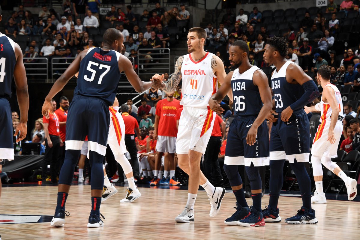 包含西班牙男篮血洗菲律宾男篮，米切尔爆发神勇的词条