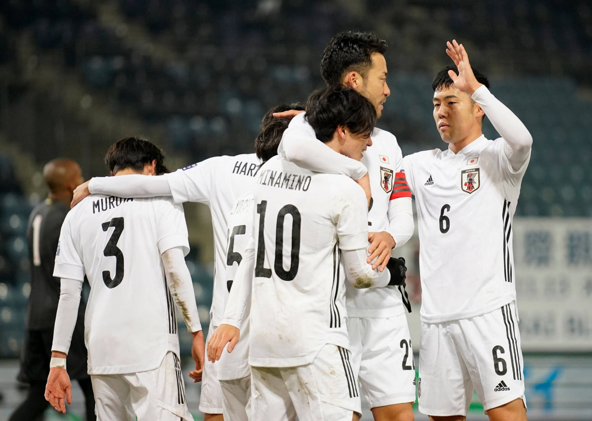 日本羽毛球队绝杀丹麦羽毛球队，陶菲克统治全场的简单介绍