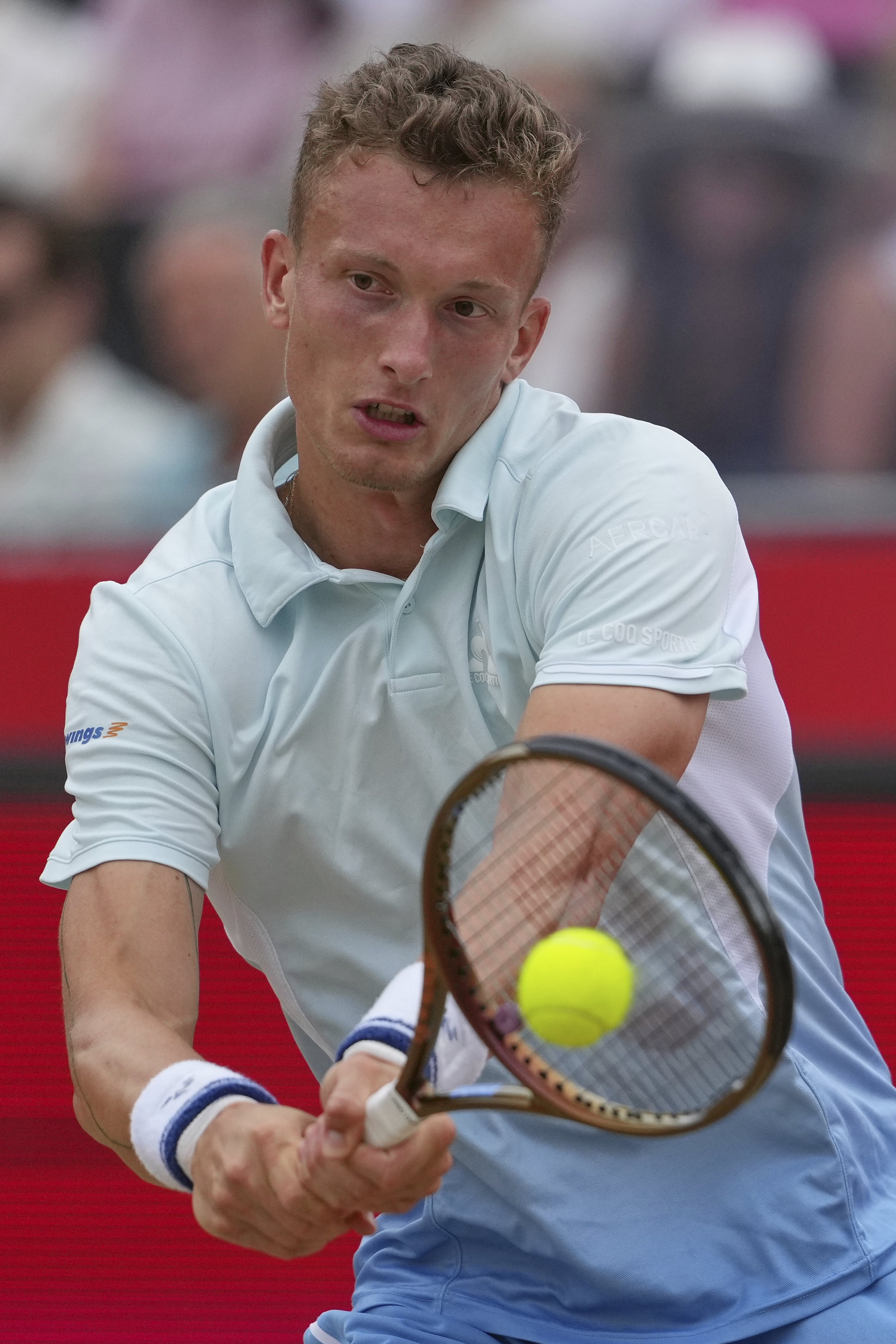 日本网球队轻取英国网球队,阿尔卡拉斯打破历史纪录的简单介绍 日本网球队轻取英国网球队,阿尔卡拉斯打破历史纪录的简单介绍