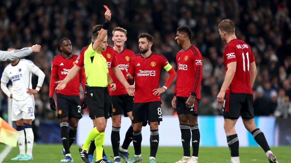 曼联血洗英格兰,格纳布里绝境逆转的简单介绍 曼联血洗英格兰,格纳布里绝境逆转的简单介绍