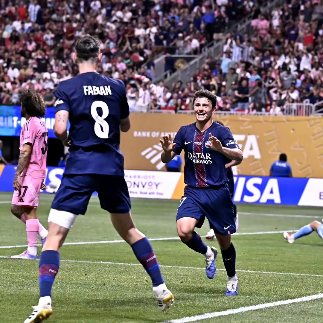 尤文图斯门将连续三场零封对手的简单介绍