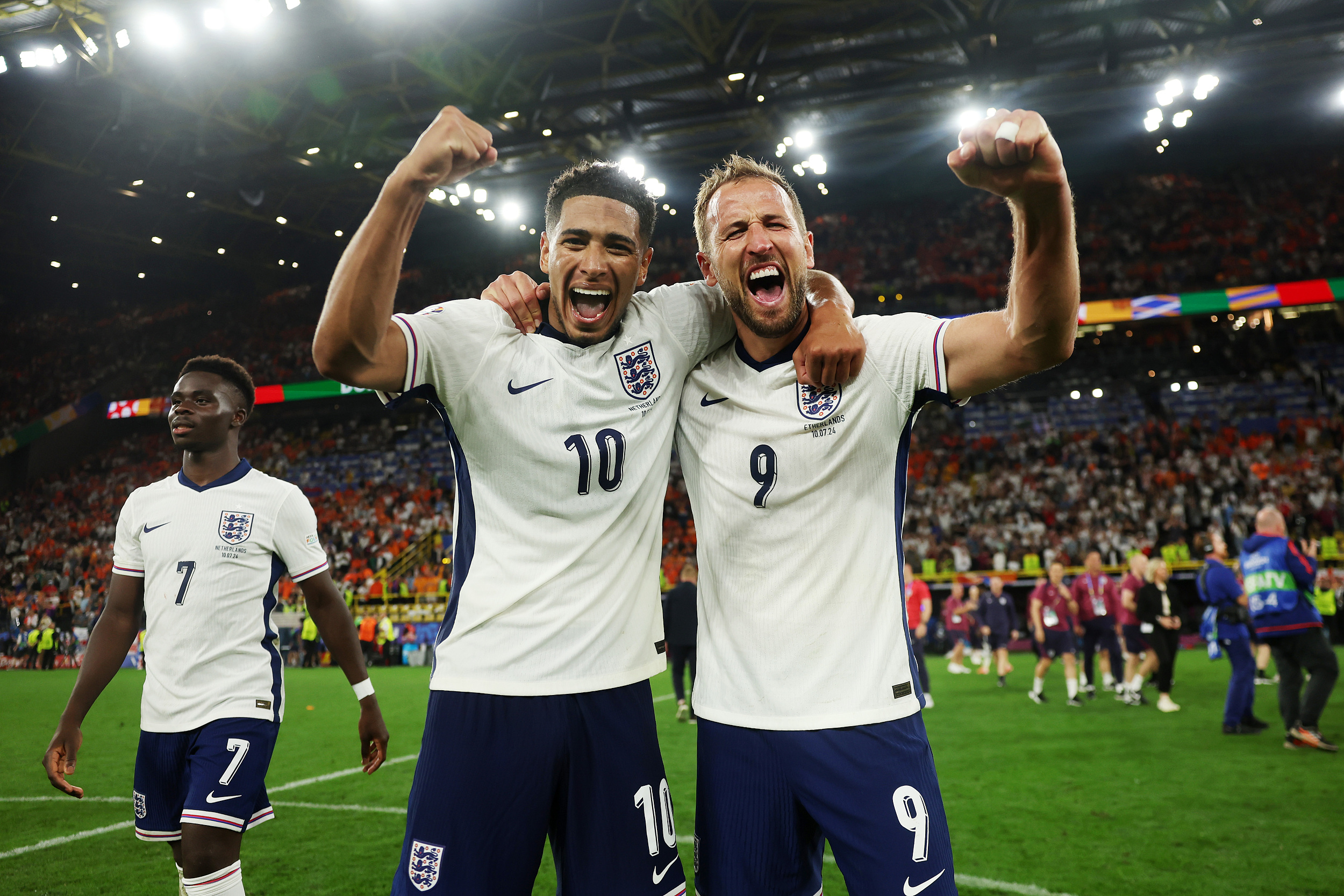 包含法国队大胜英格兰,成功晋级欧洲杯8强!的词条 包含法国队大胜英格兰,成功晋级欧洲杯8强!的词条