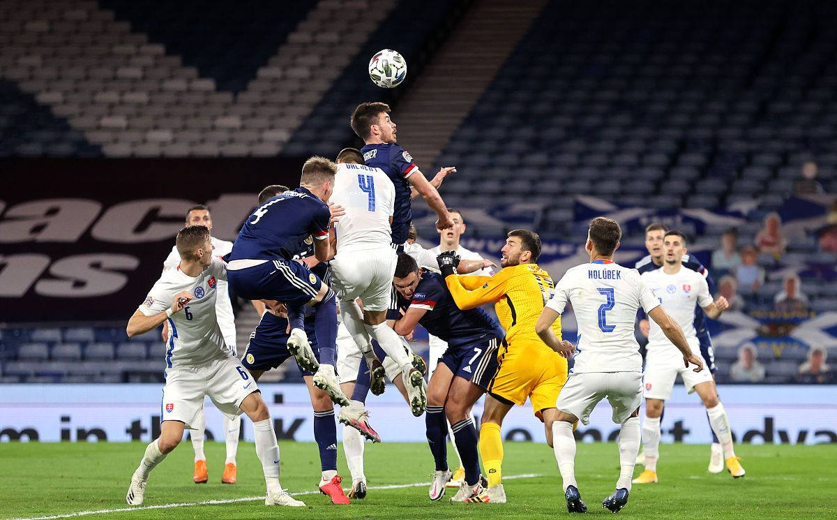 关于保加利亚险胜罗马尼亚，出线形势大好的信息