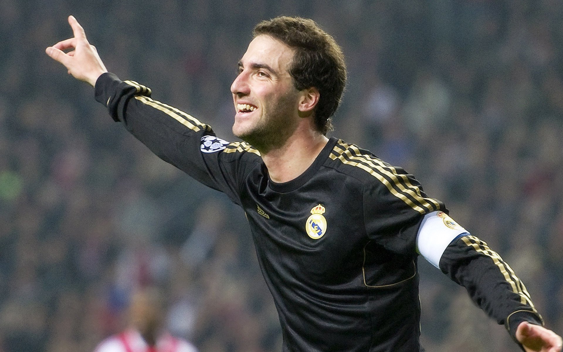 从浙江队一波流到浓眉接管季后赛，竞技体育的瞬间统治力